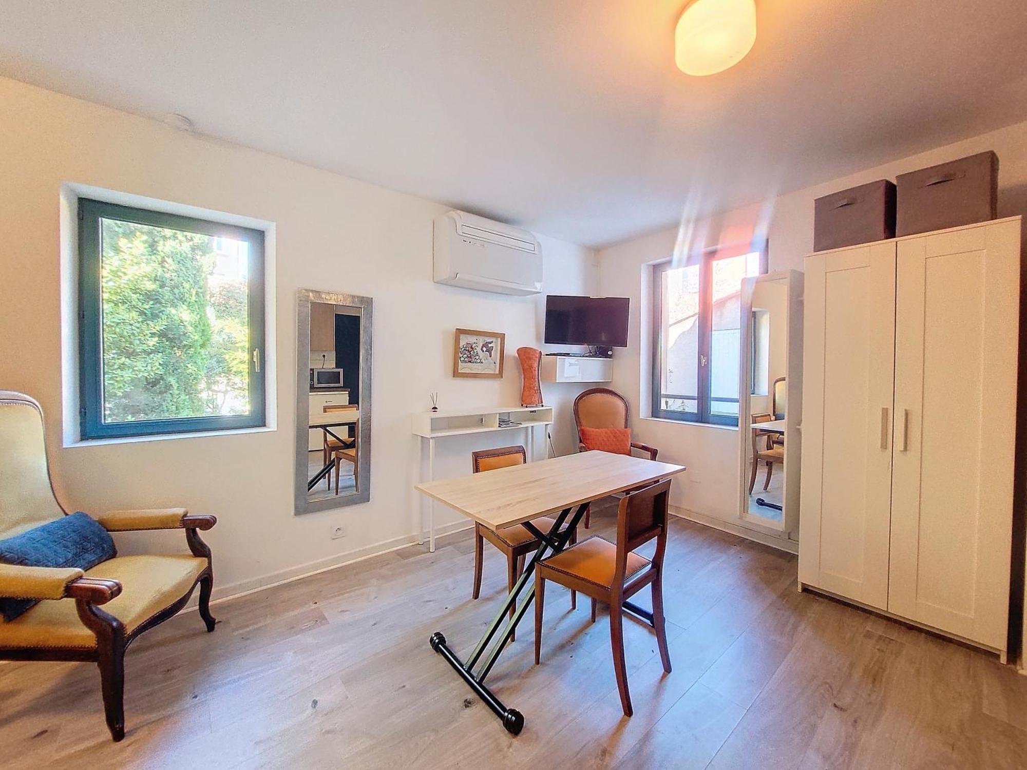 Studio Climatise Teinturiers Apartment Avignon Exterior photo